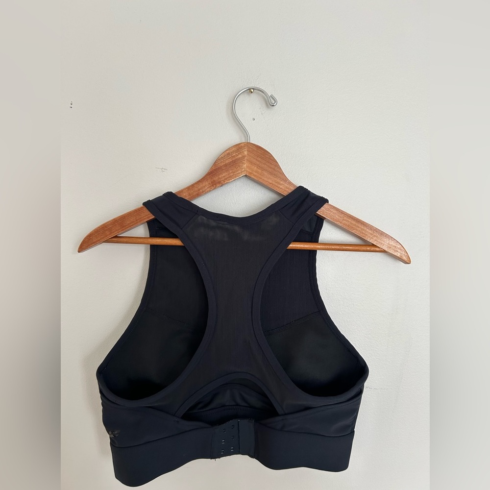 Fabletics sport top - Picture 2 of 4
